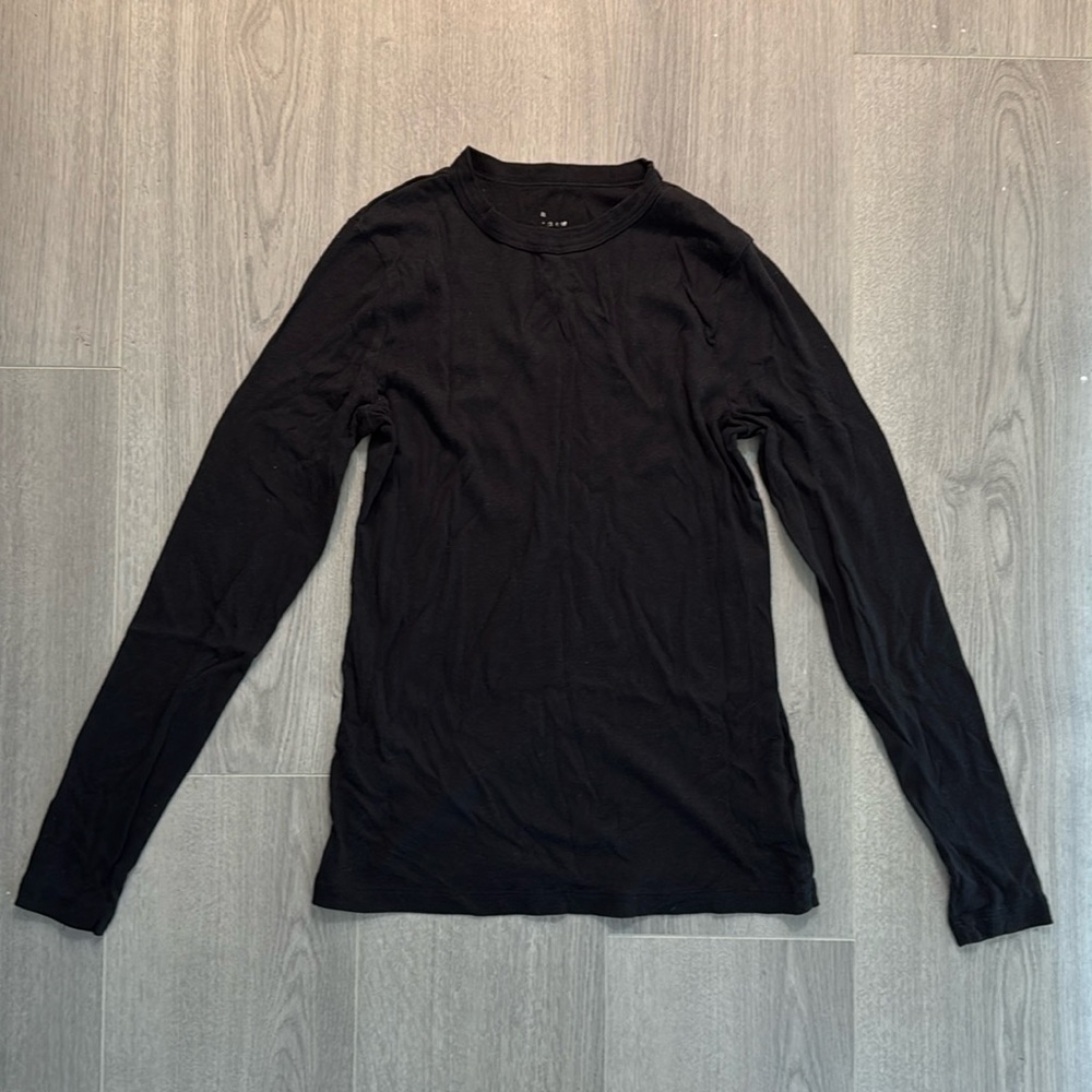 black shirt
